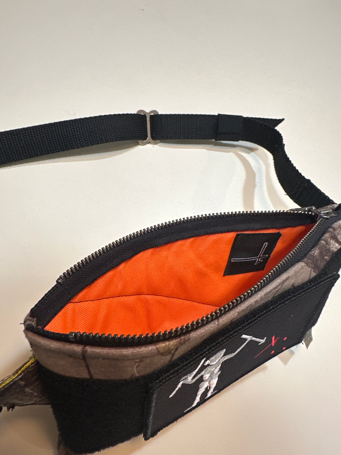 2FT Essentials pack | Real Tree (gen 2.5) (nylon fleece)
